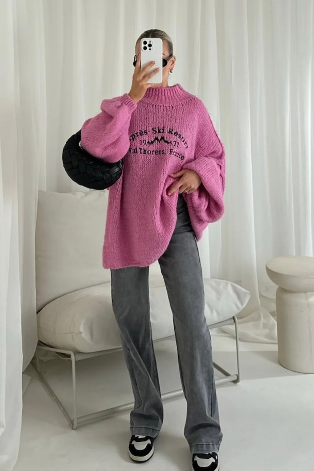 Apres ski pink embroidered oversized knit jumper