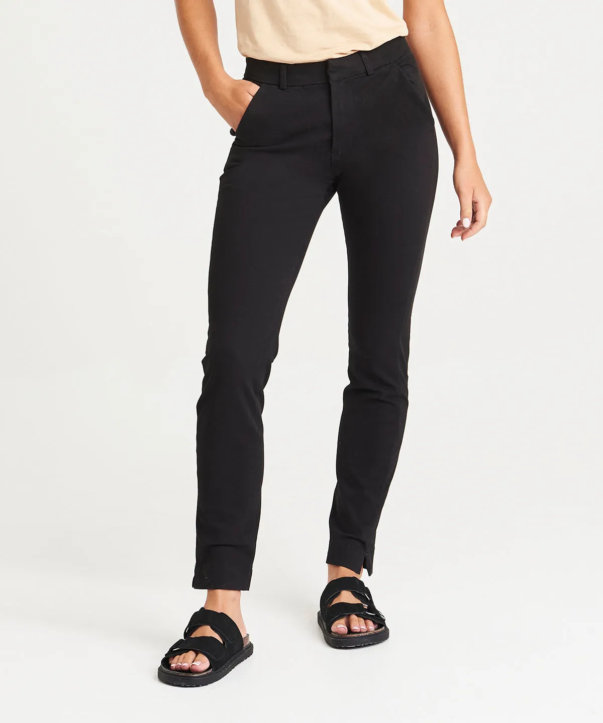 Black - Women's Lily slim chinos