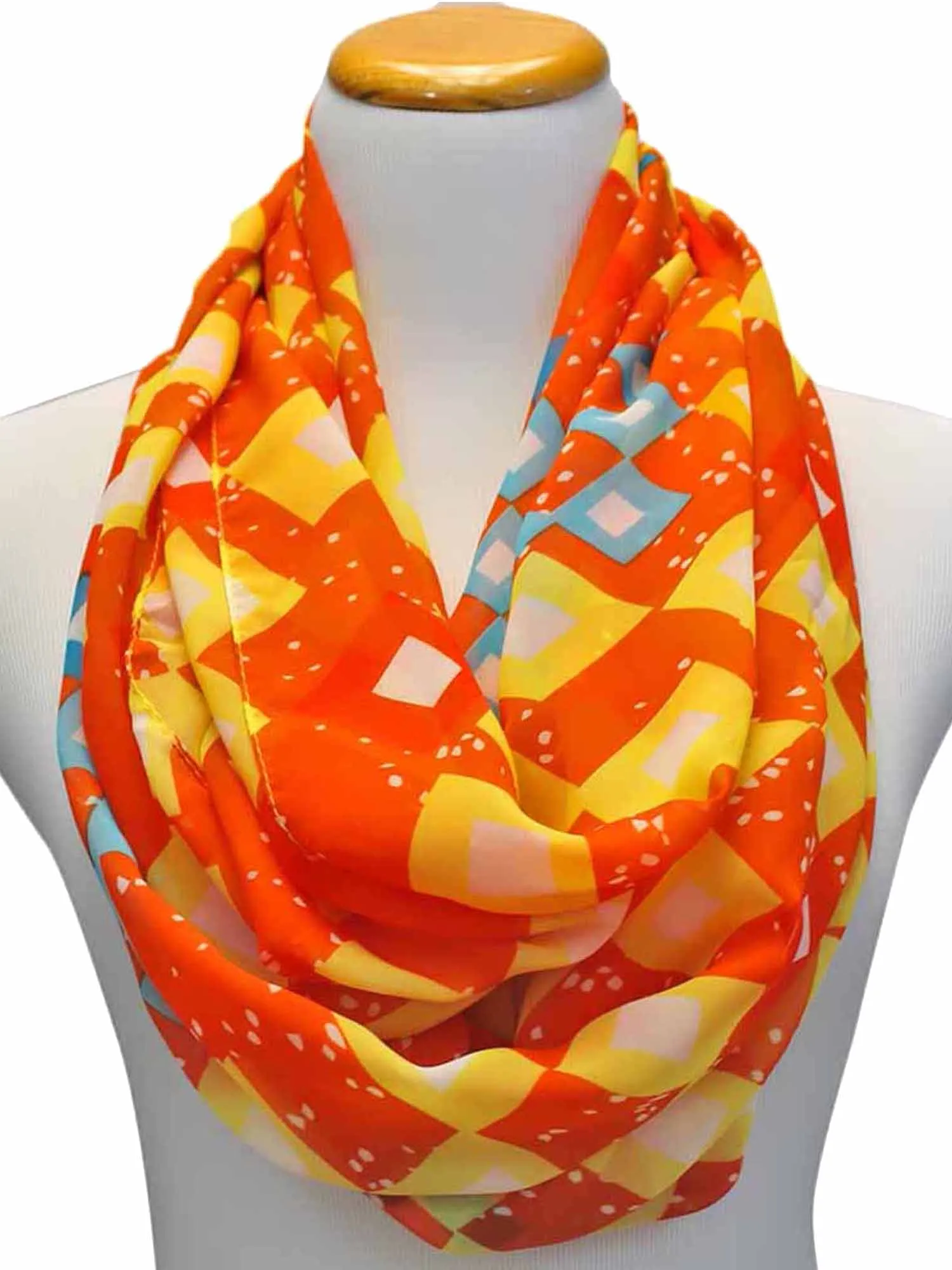 Geometric Pattern Infinity Scarf