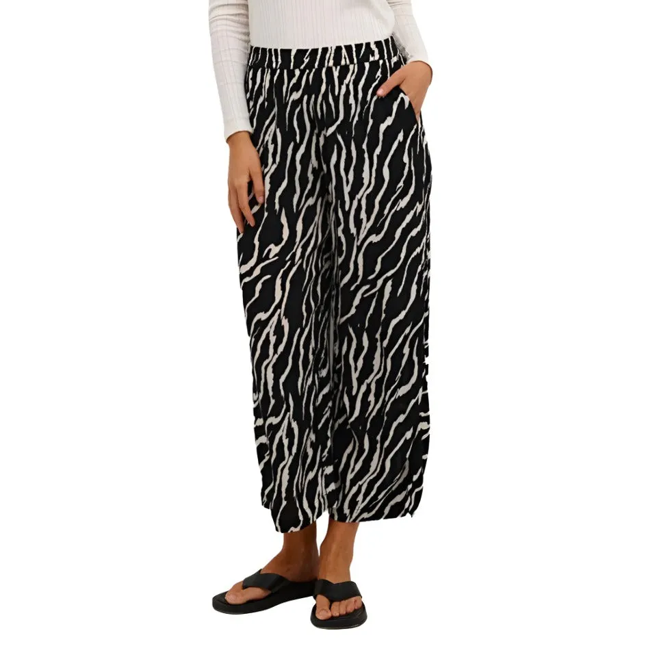 Kaffe Womens Dacia Amber Pants Printed Black/Antique Zebra Print