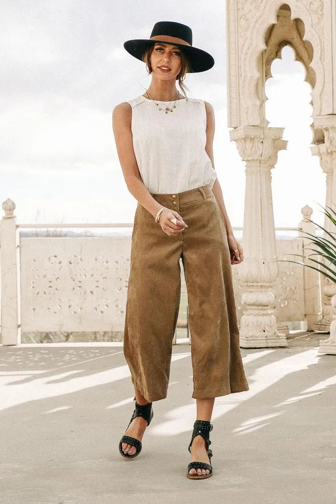 Le Roy Corduroy Pants in Camel