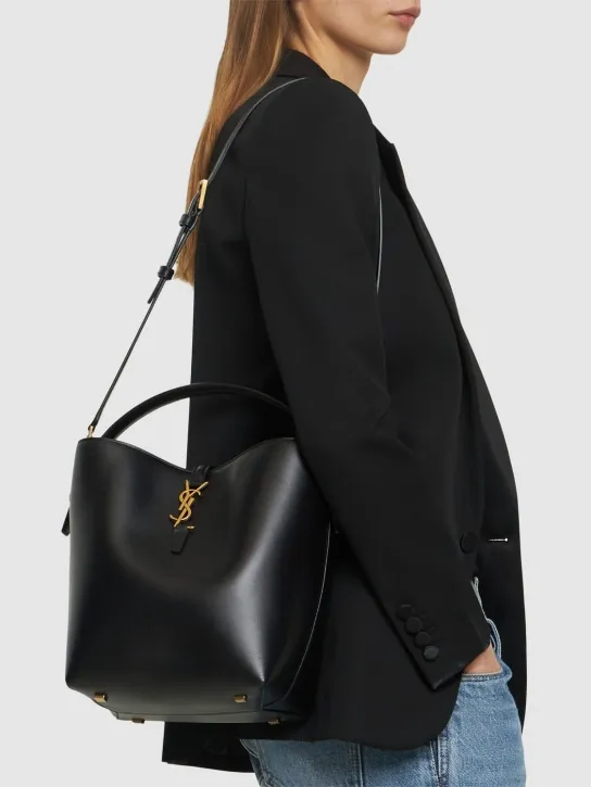 Saint Laurent   Le 37 bucket bag 