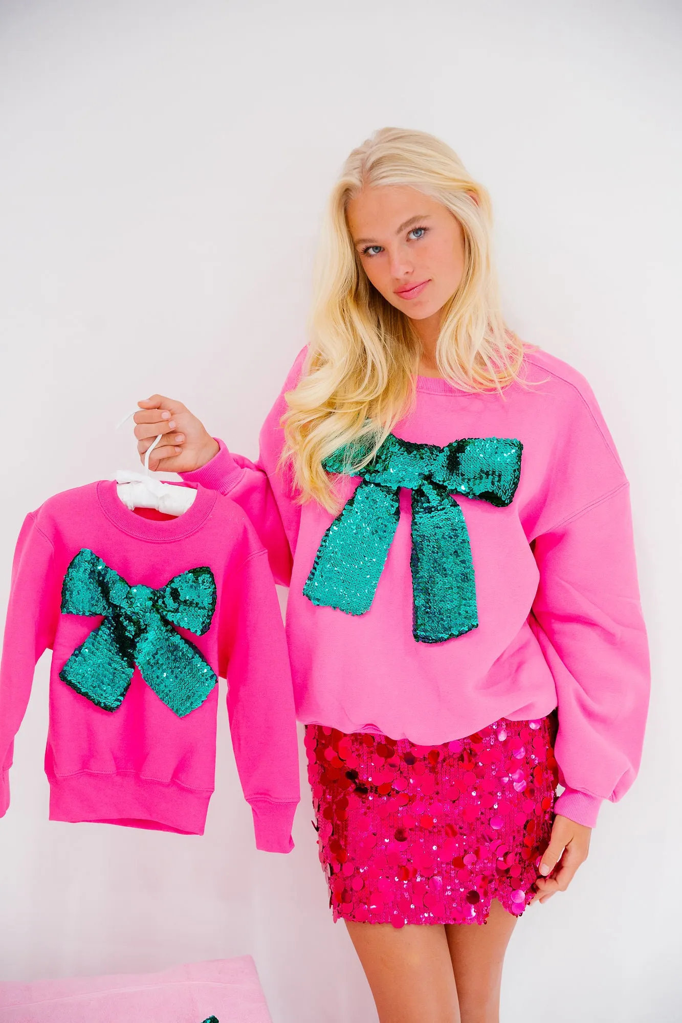 SEASON TO SPARKLE PINK PULLOVER