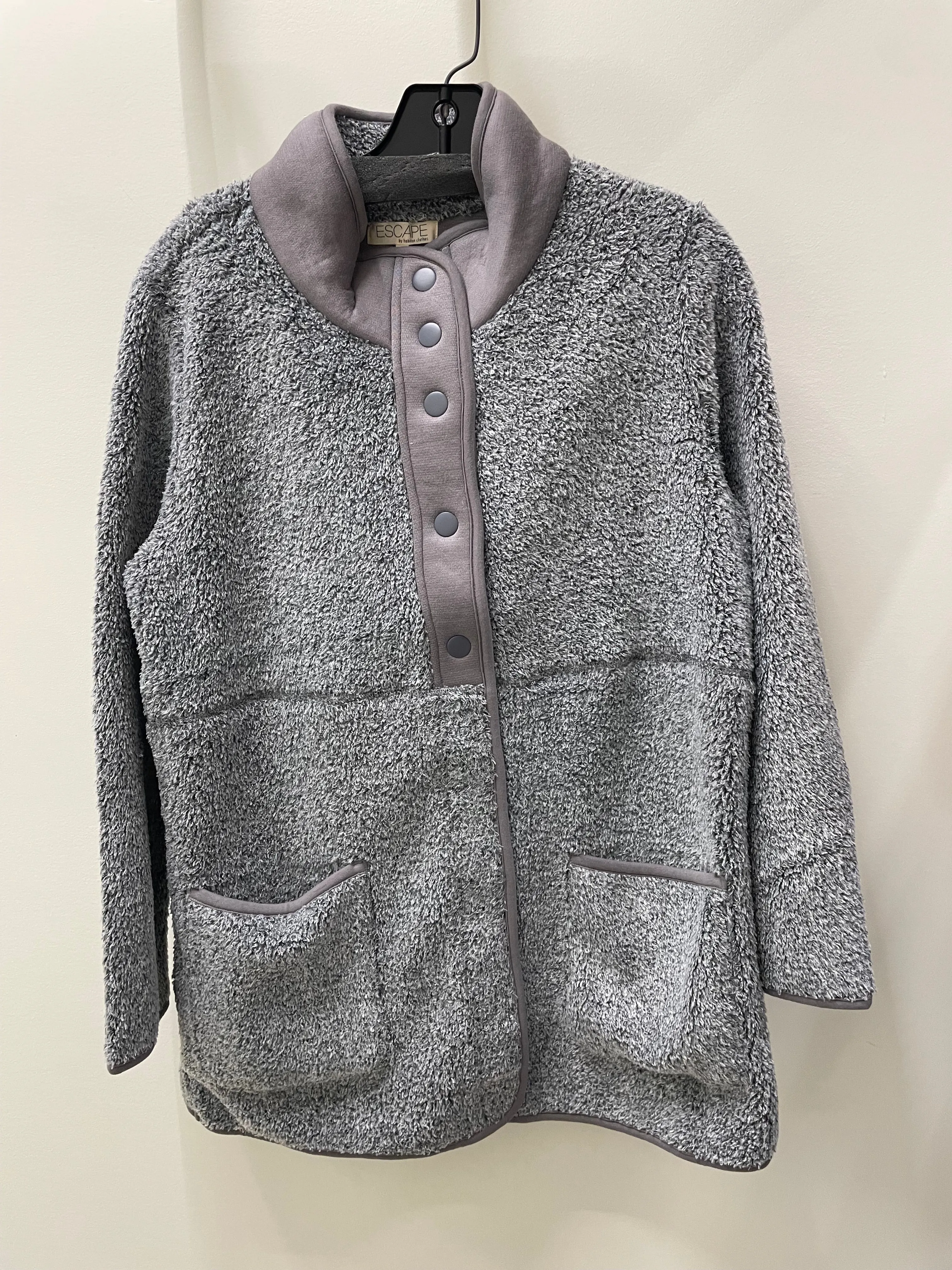 Sherpa Snap Jacket in Fog by Escape