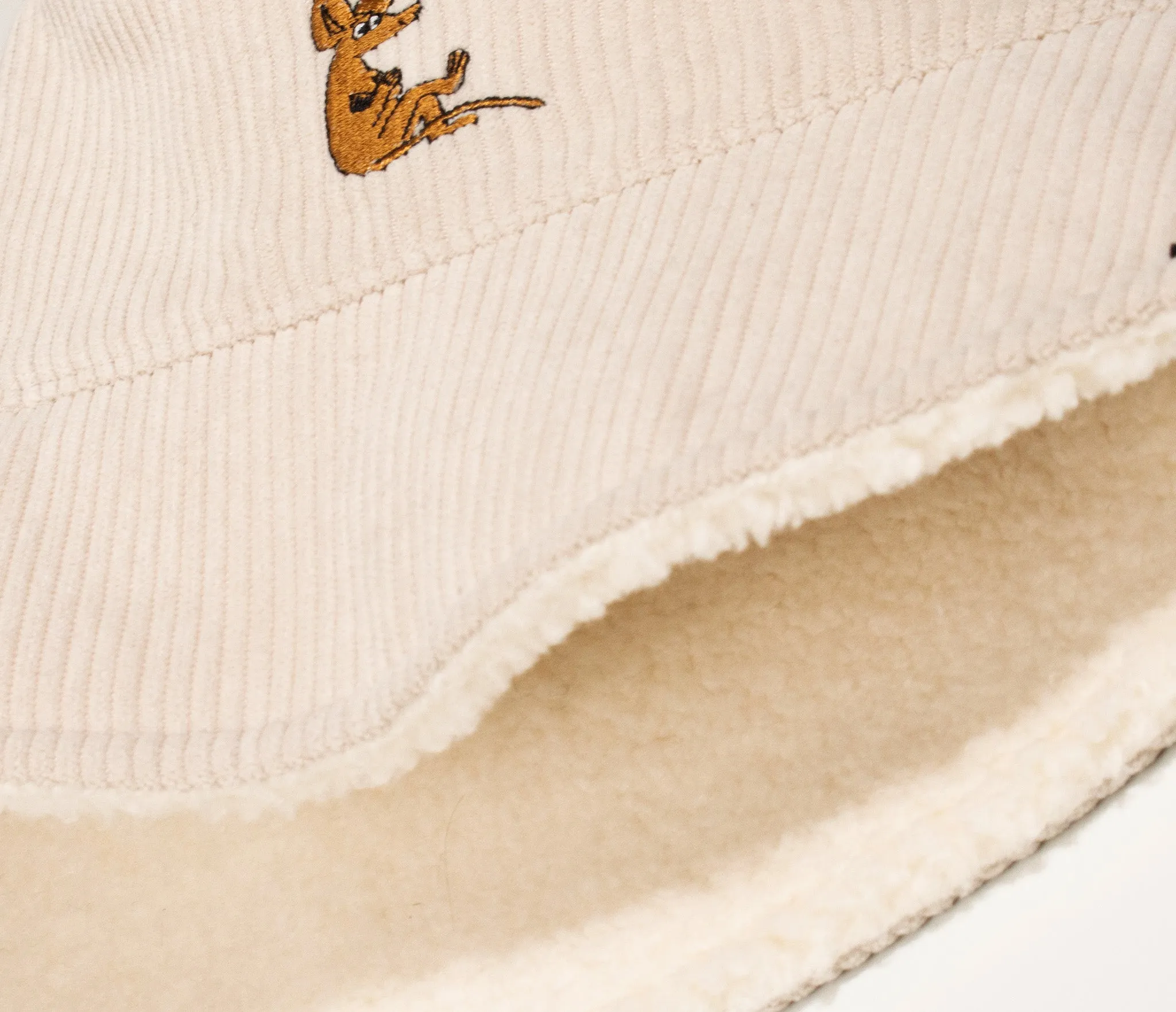 Sniff Chilling Bucket Hat Corduroy - Beige