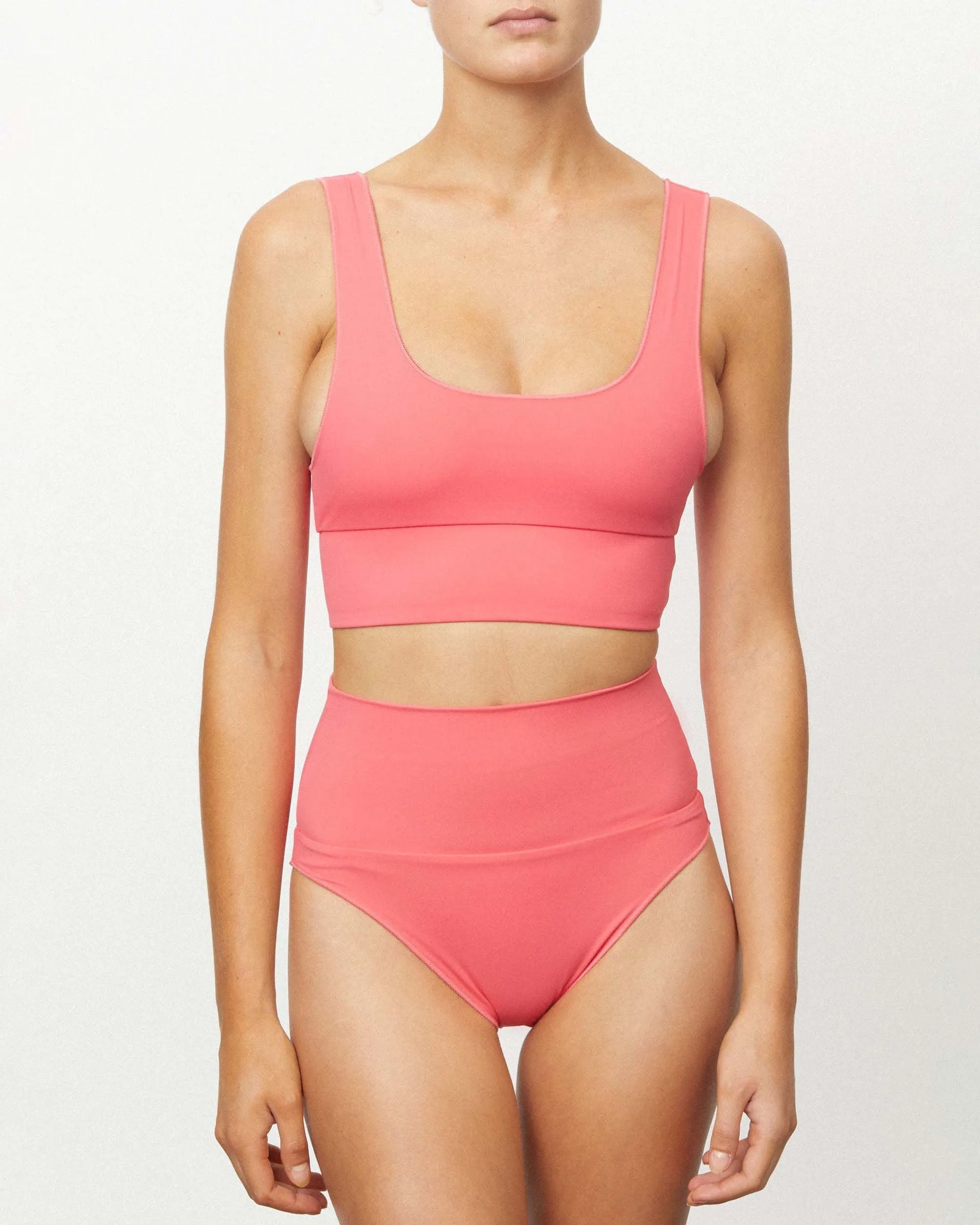 The Contour Crop Top - Calypso