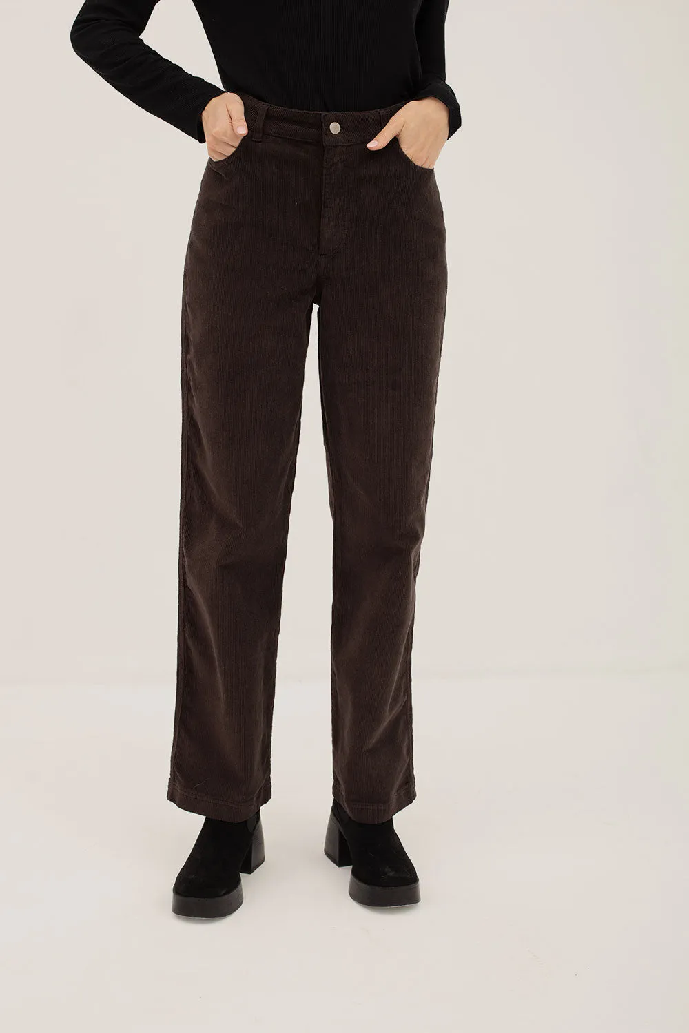 The Straight-Leg Corduroy Trouser (2 Colours!)