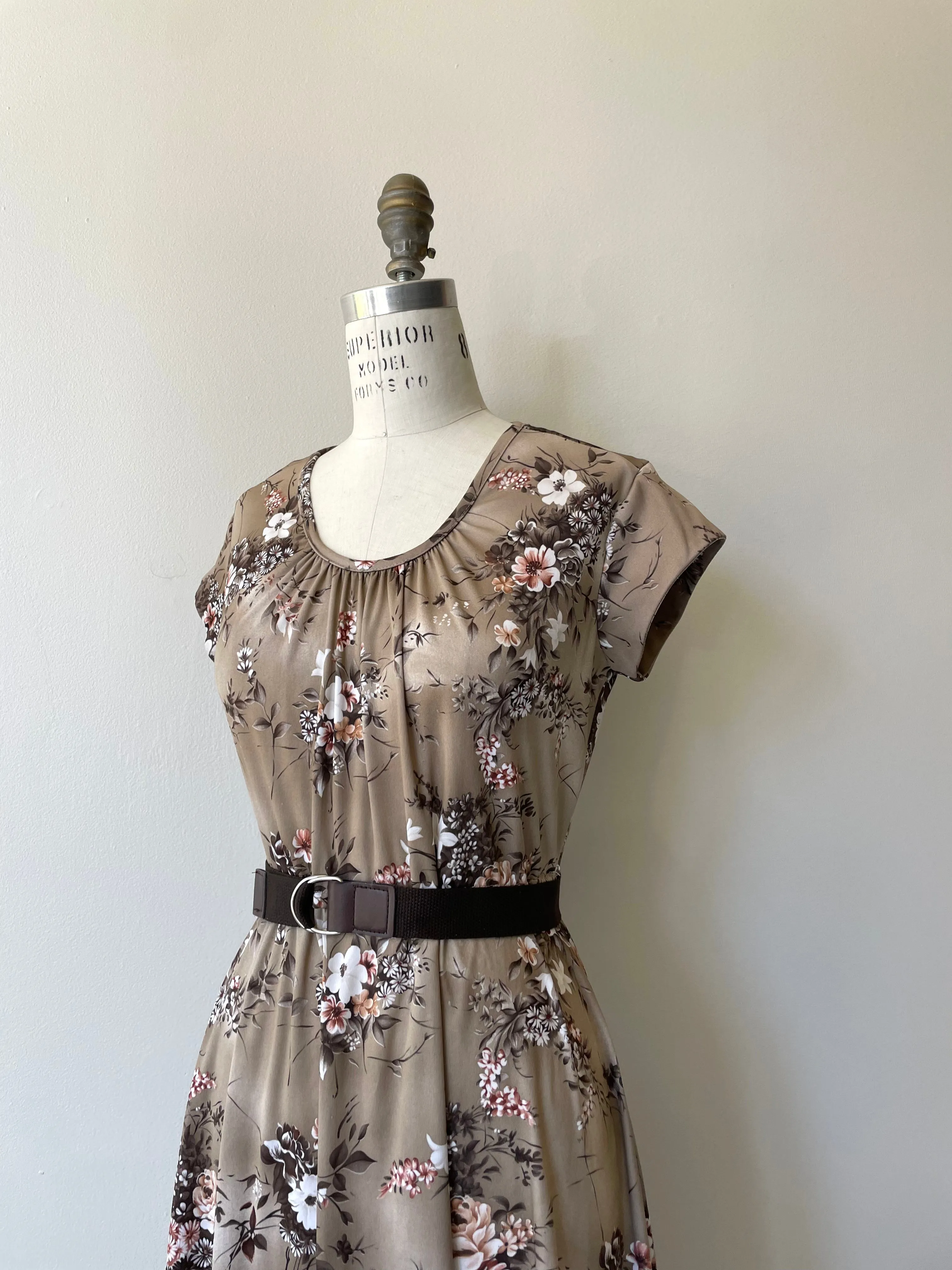 Winter Bloom Dress | 1970s